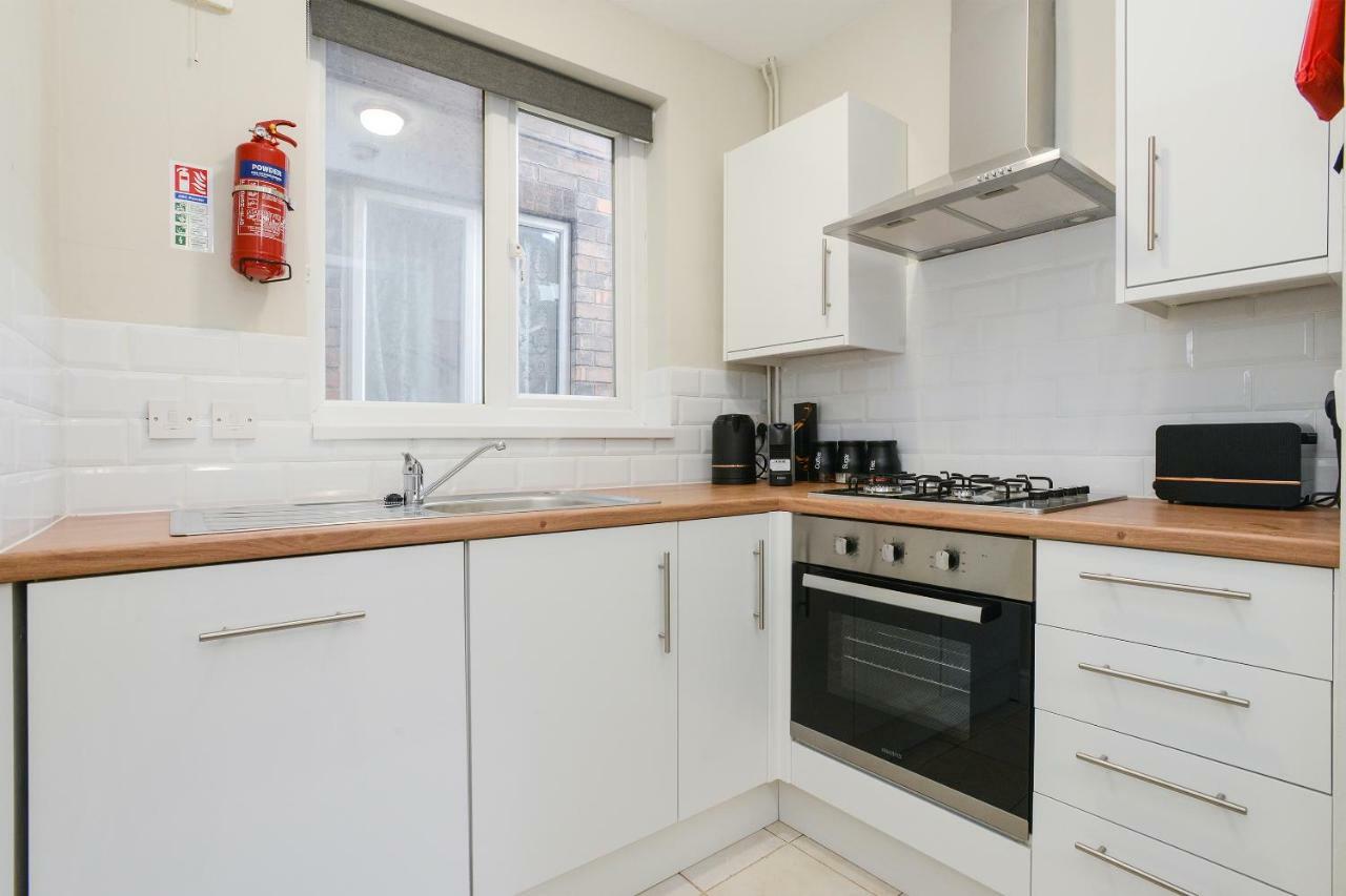 Cosy House In The Heart Of Beeston With Free Parking And Wifi Nottingham Exterior foto